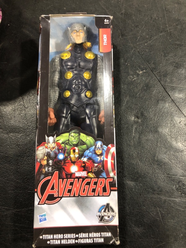 Photo 1 of Avengers Figure – Titan 
