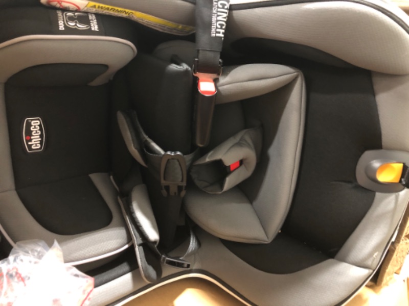 Photo 3 of Chicco NextFit Zip Convertible Car Seat | Rear-Facing Seat for Infants 12-40 lbs. | Forward-Facing Toddler Car Seat 25-65 lbs. | Baby Travel Gear | Carbon Carbon NextFit Zip