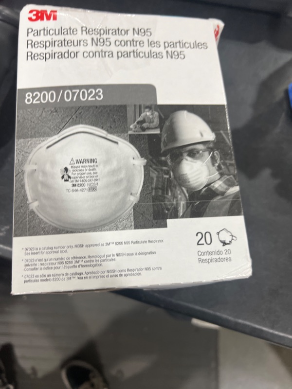 Photo 2 of 3M Safety -A Sanding and Fiberglass Respirator, 20-Pack