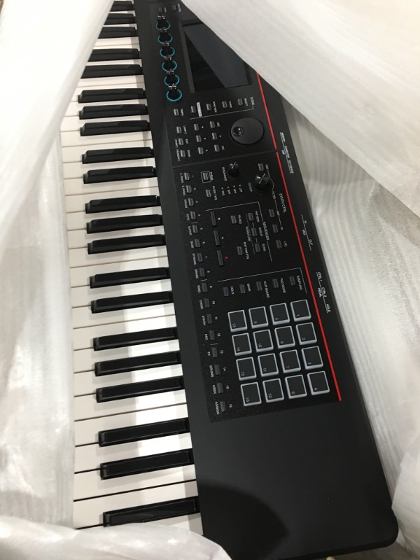 Photo 3 of Roland FANTOM 7 Synthesizer (FANTOM-07)