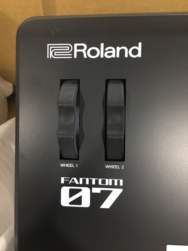 Photo 8 of Roland FANTOM 7 Synthesizer (FANTOM-07)