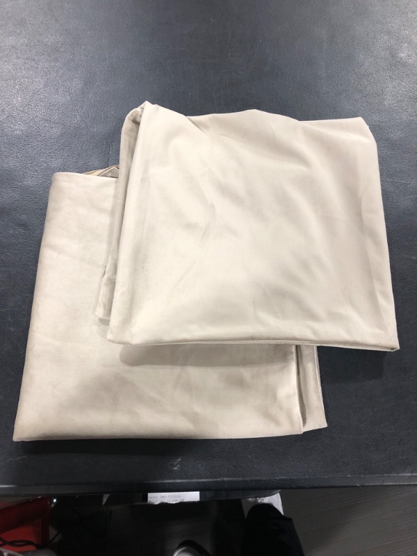 Photo 1 of 24"x24" Pillow Cases (2pks)