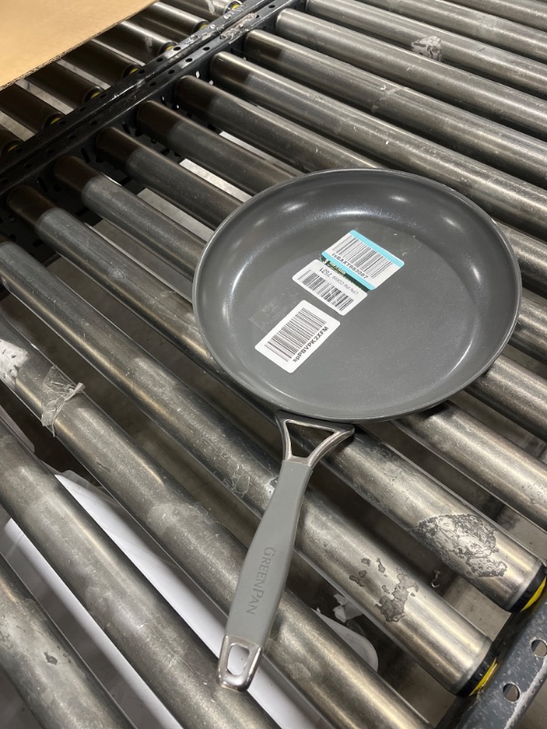 Photo 1 of 12" SKILLET