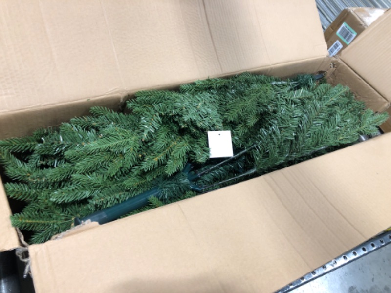 Photo 2 of 5 FT Artificial Christmas Tree with 1020 PE&PVC Mixed Branch Tips, Unlit Hinged Premium Spruce Fake Xmas Trees, Green, Foldable Base 5FT-1020Tips