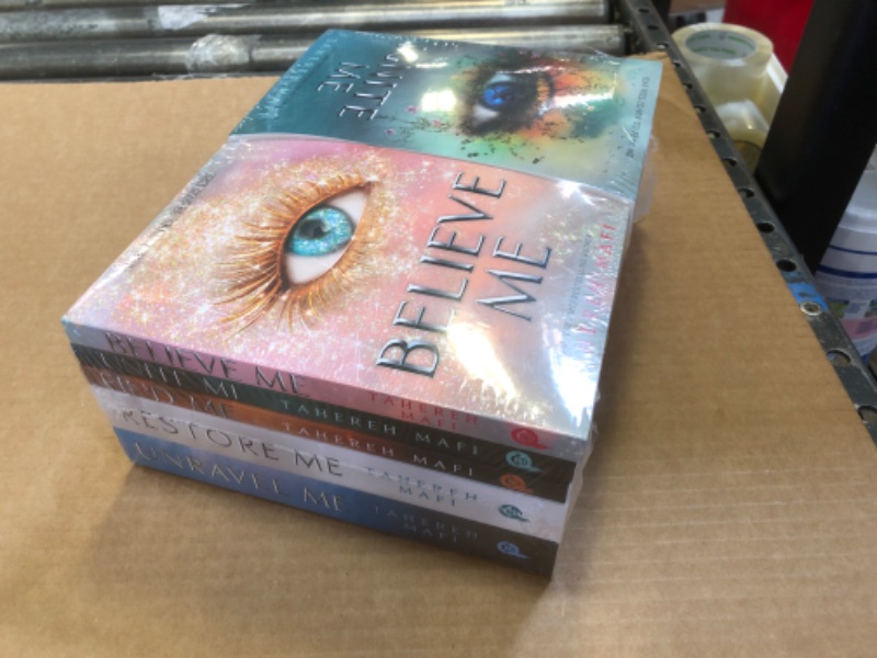Photo 2 of Shatter Me Series Collection 9 Books Set By Tahereh Mafi(Unite Me, Believe Me, Imagine Me, Find Me, Unravel Me, Unravel Me, Defy Me, Restore Me, Ignite Me) Paperback 
