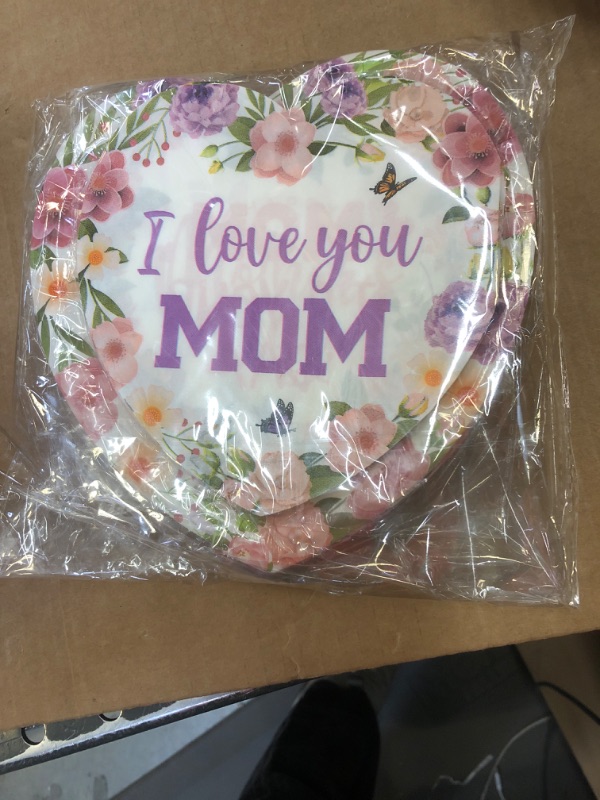 Photo 2 of  60pcs Mother’s Day Plates , Best Mum Ever I Love Mom Thanks Mom Tableware for Mothers Day Decorations