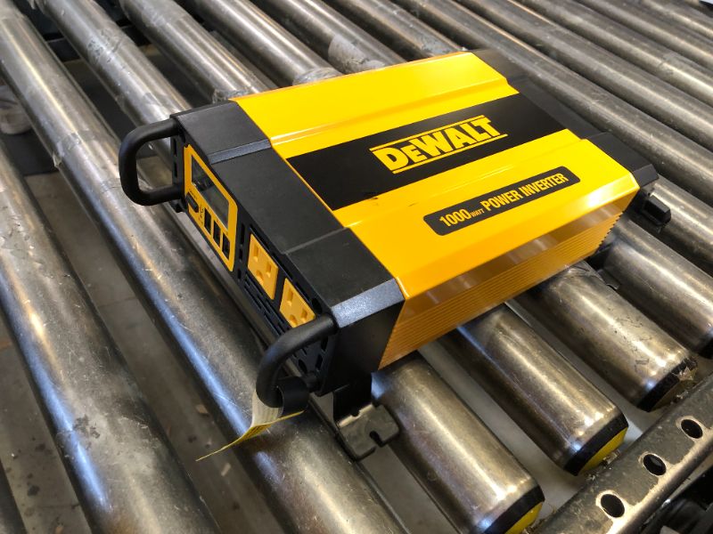 Photo 2 of DeWALT 1000W Power Inverter