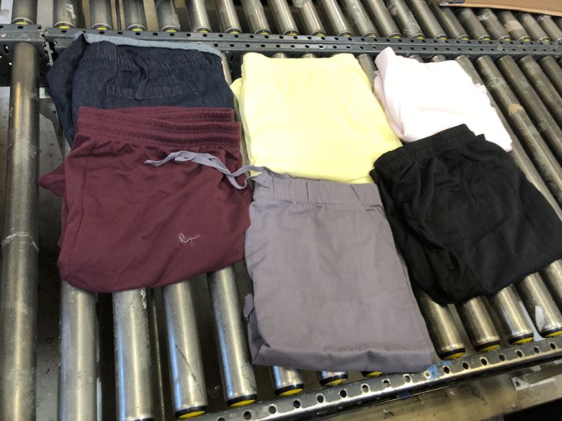 Photo 1 of BAG LOT OF SHORTS VARIOUS STYLES 1X-3X 