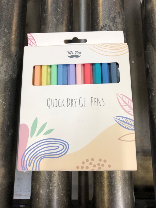 Photo 2 of Mr. Pen- Retractable Gel Pens, 12 Pack, Fast Dry, Gel Pens Fine Point 0.7mm, Retractable Pens, Cute Pens, Gel Ink Pens, Aesthetic Pens for Journaling, Fine Tip Pens