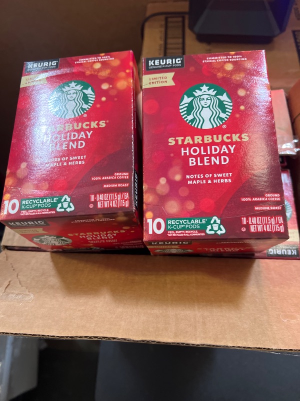 Photo 1 of Starbucks Holiday Blend K-cups Coffee (Holiday Blend, 10 Count (Pack of 6))     BB   05-2024