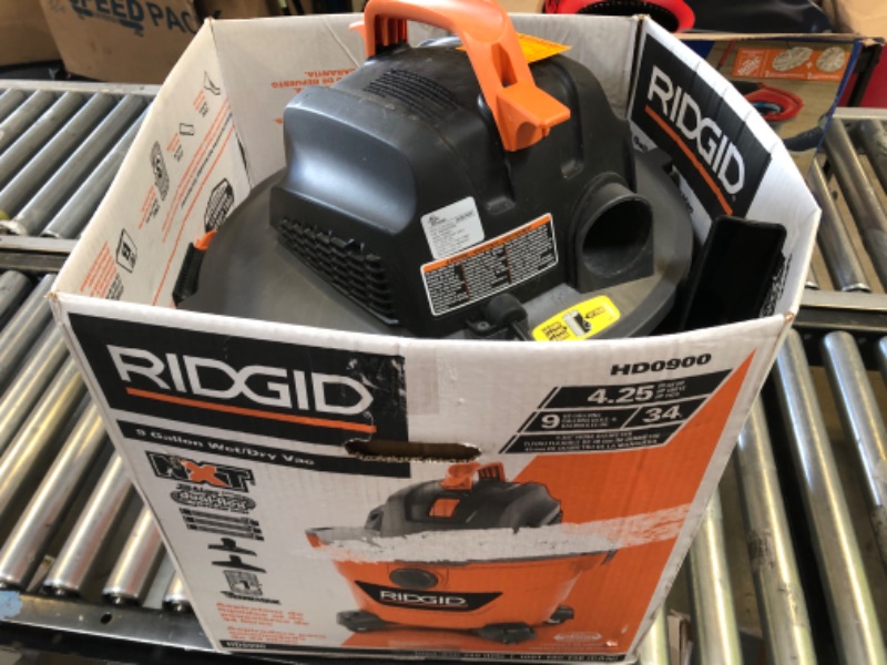 Photo 2 of RIDGID 9 Gal. 4.25-Peak HP Wet/Dry Shop Vacuum