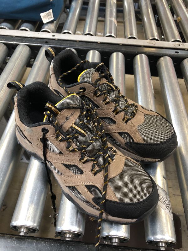 Photo 1 of MEN'S HIKING SHOES SIZE 10.5