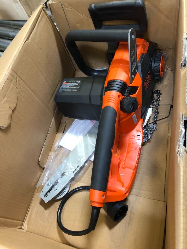 Photo 2 of BLACK+DECKER Electric Chainsaw with 8-Inch Saw Chain 