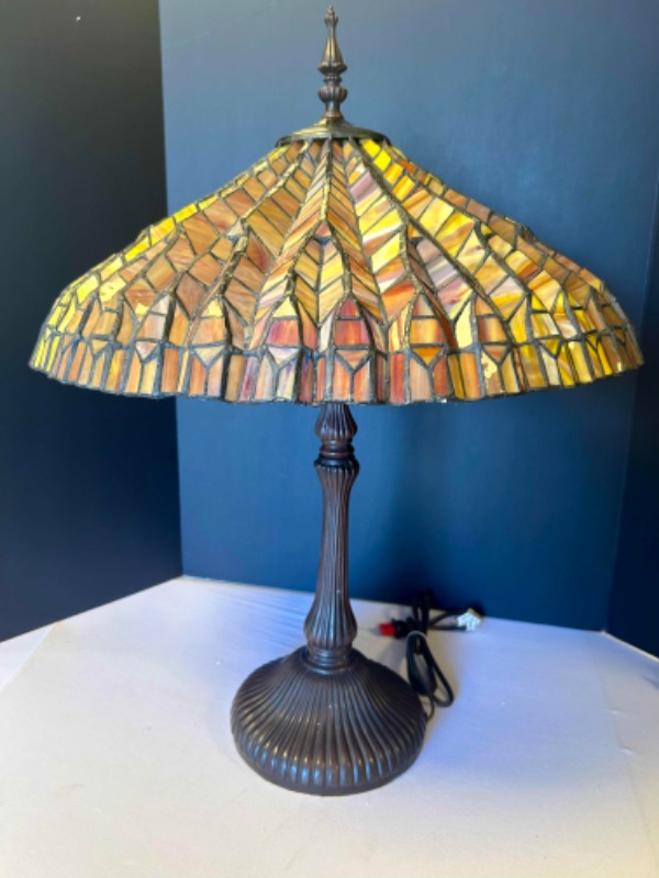 Photo 1 of NIB ART DECO HERRINGBONE TIFFANY STYLE ANTIQUE BRONZE REPLICA LAMP W HARD RESIN SHADE H24"