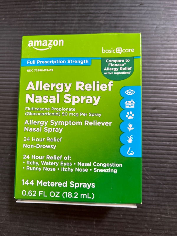 Photo 1 of Amazon Basic Care 24-Hour Allergy Relief Nasal Spray, Fluticasone Propionate (Glucocorticoid), 50 mcg, Full Prescription Strength, Non-Drowsy, 0.62 fl oz (Pack of 1)  bb 03-2024