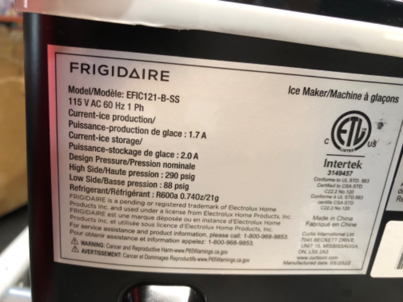 Photo 4 of ***HEAVILY USED AND DIRTY - MISSING ICE TRAY AND SCOOP - POWERS ON - UNABLE TO TEST FURTHER - SEE PICTURES***
Frigidaire Compact Countertop Ice Maker, Makes 26 Lbs. Of Bullet Shaped Ice Cubes Per Day, Silver Stainless