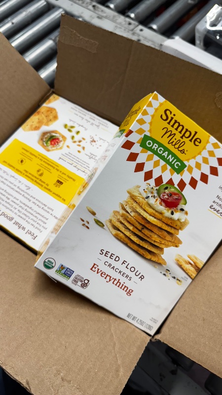 Photo 2 of ***(EXP: 06/15/24 ) NONREFUNDABLE*** Simple Mills Organic Seed Crackers, Everything - Gluten Free, Vegan, Healthy Snacks, Paleo Friendly, 4.25 Ounce (Pack of 6)