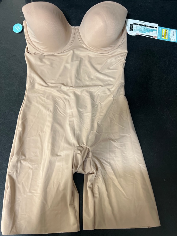 Photo 2 of ASSETS by SPANX Women's Flawless Finish Strapless Cupped Midthigh Bodysuit Size Large 
