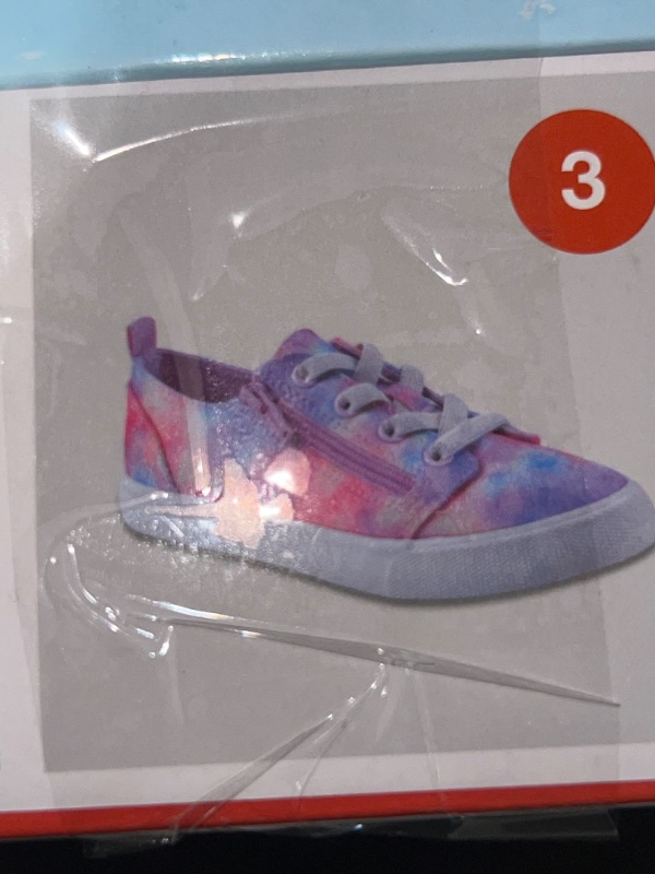 Photo 1 of CAT & JACK GIRLS LUCIEN SNEAKERS SIZE 3	