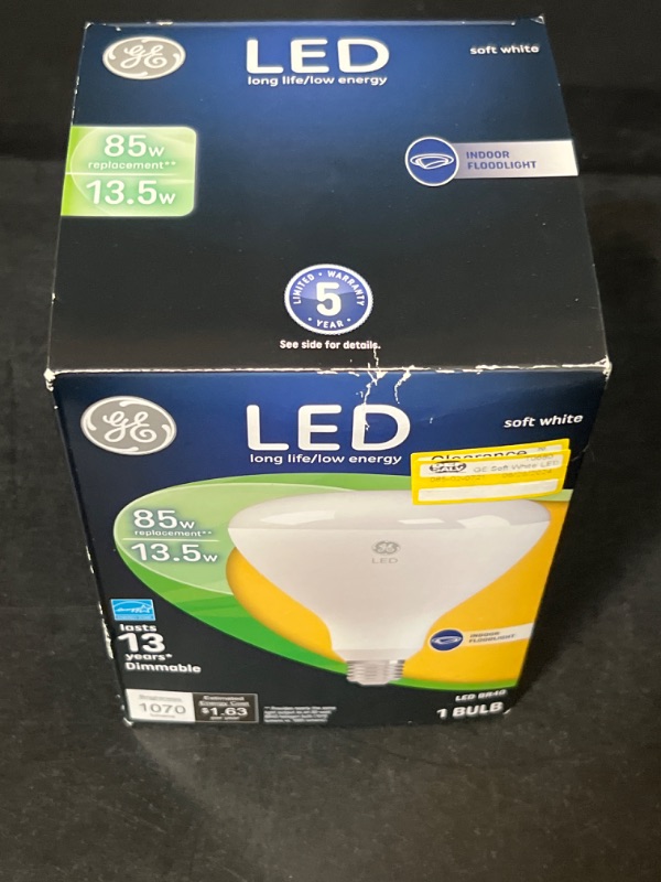 Photo 2 of GE Soft White LED Floodlight Bulb, 85 Watts Replacement, BR40 Indoor Floodlight
