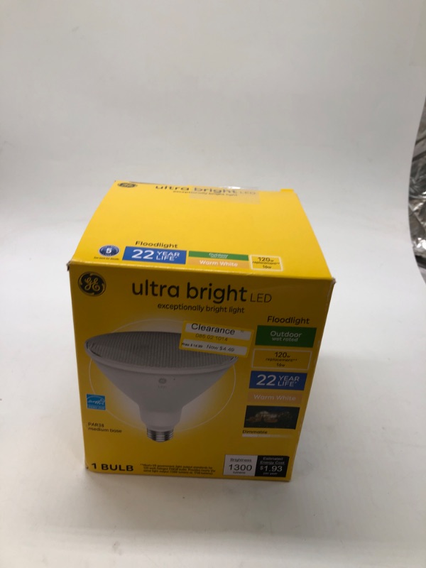 Photo 2 of GE 120W Ultra Bright PAR38 LED Floodlight Warm White
