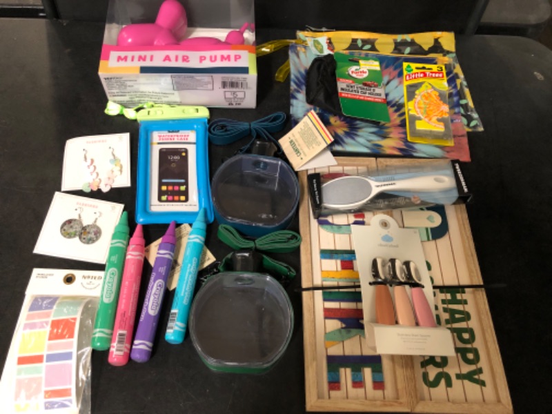 Photo 1 of Lot of 20 Miscellaneous Items 