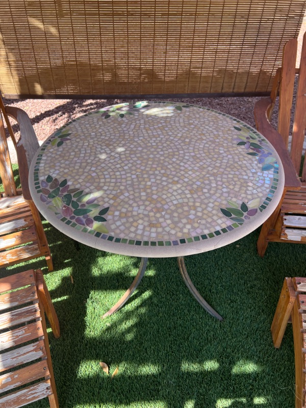 Photo 2 of 30" ROUND TILE TOP W METAL BASE OUTDOOR TABLE H29"