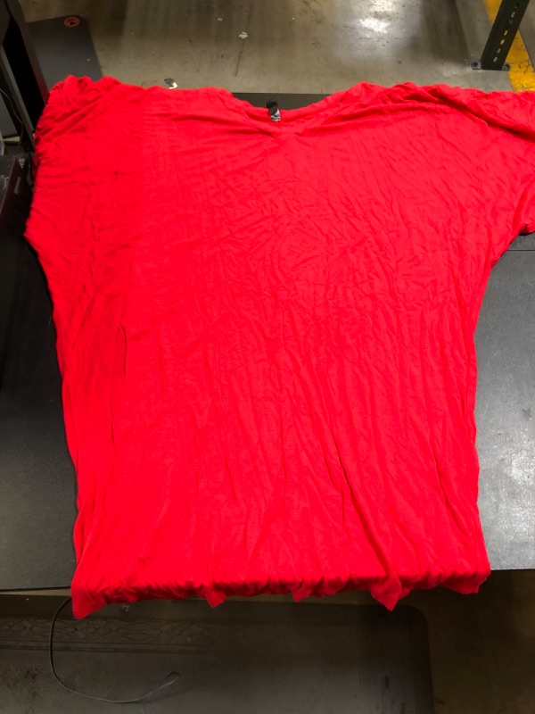 Photo 1 of Women's Red Shirt XXXL
