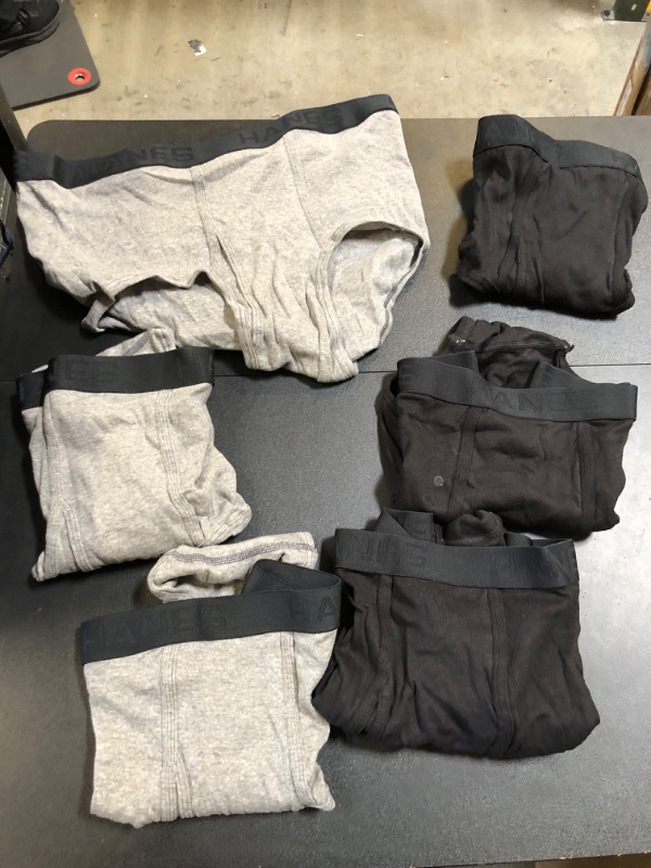 Photo 1 of Men's 6 Pairs Underwear XL