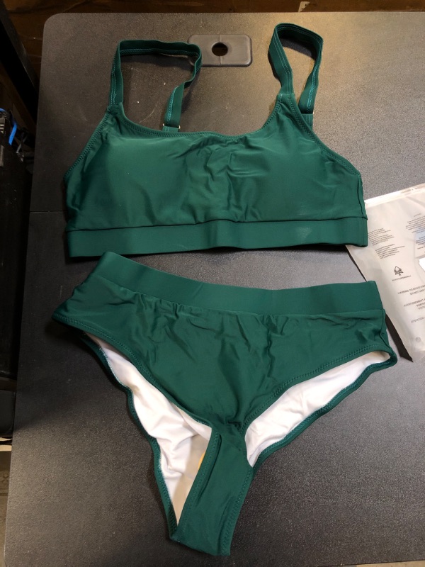 Photo 1 of Women's Green Bikini Set Large 