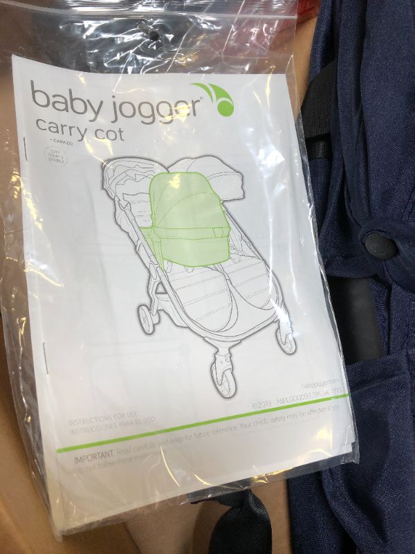 Photo 2 of BABY JOGGER CARRY COT NAVY