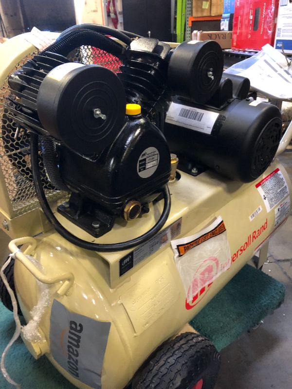 Photo 3 of Ingersoll Rand 47708908001 P1.5IU-A9-H Garagemate 20 Gallon Horizontal Air Compressor
