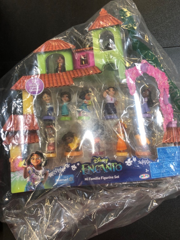 Photo 1 of Encanto Mi Familia 12-Piece PVC Figurine Set