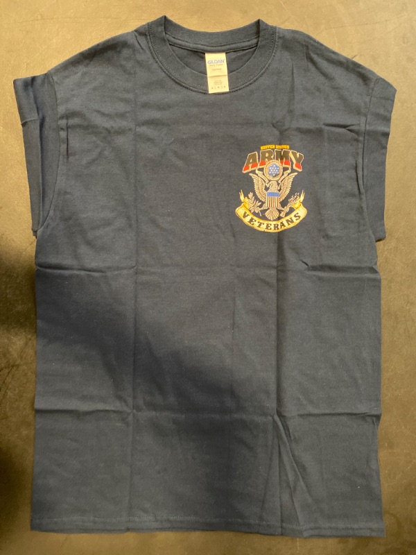 Photo 1 of Size M Navy Blue Army Veterans Shirt 100% Cotton