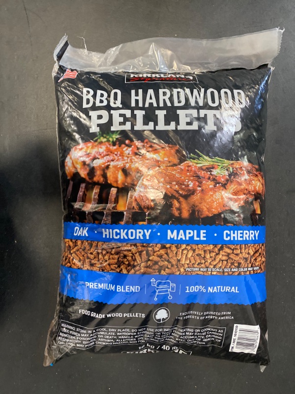 Photo 3 of Kirkland Signature Premium Blend BBQ Hardwood Pellets, 40 lb Bag