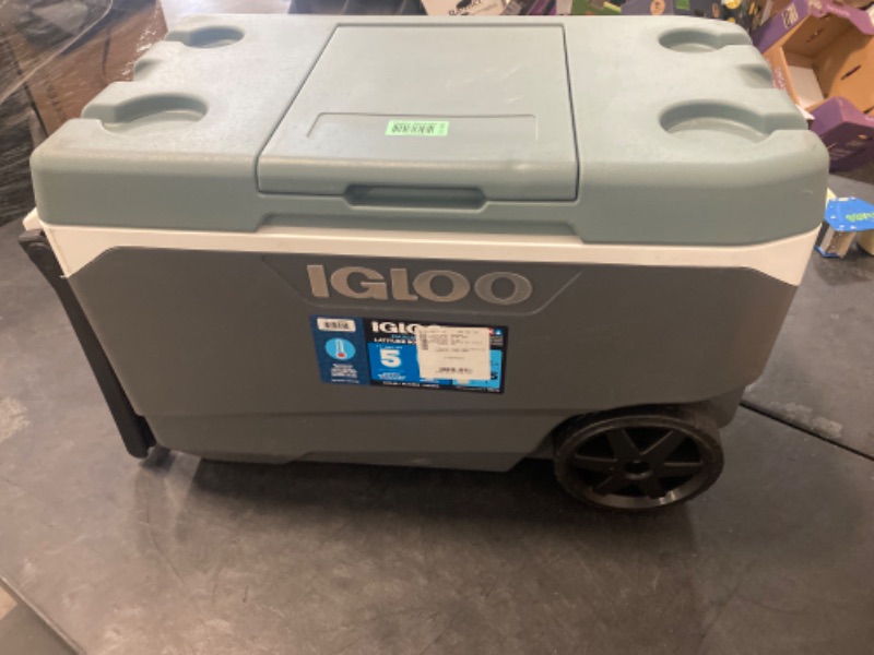 Photo 3 of Igloo 90-quart Maxcold Latitude Flip and Tow Wheeled Cooler

Features:
Foam Insulated Lid & Body For Axcold 5 Day Ice Retention
Oversized Wheels Provide All Terrain Mobility
Hybrid Latches Have A Stainless Steel Hinge For Added Durability & Secure Lid Clo