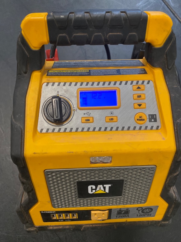 Photo 3 of CAT 3 in 1 Digital Power Station with Jump Starter W/USB