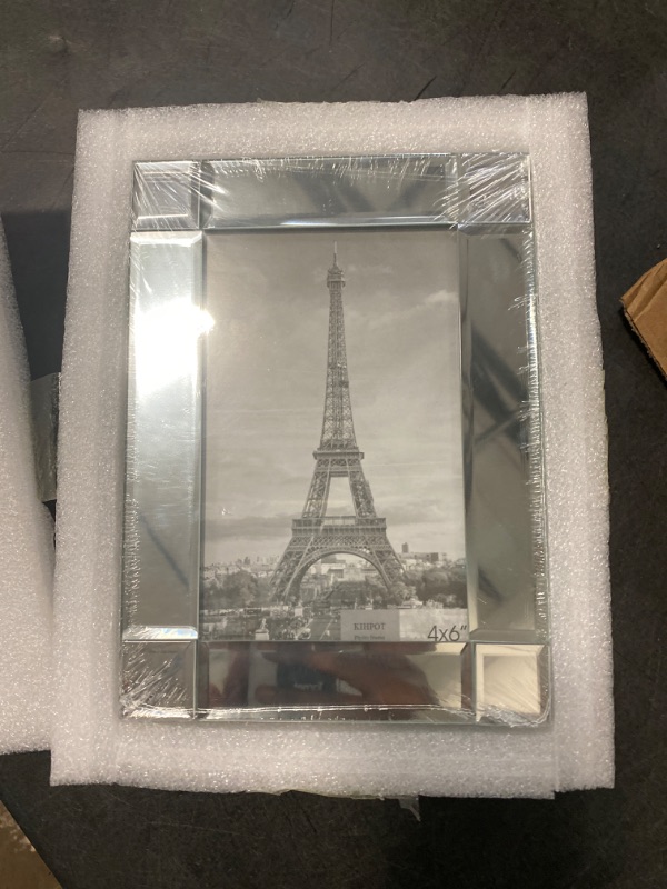 Photo 2 of 4x6 (10x15 cm) Mirror Picture Frame Set of 2, Classic Silver Glass Picture Frame - Horizontal and Vertical Formats for Wall and Tabletop