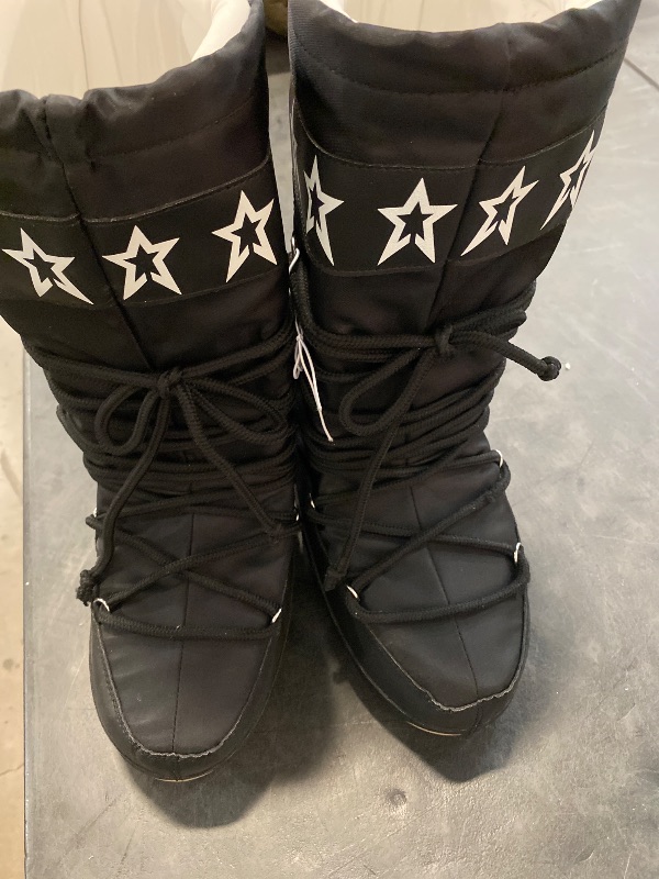 Photo 1 of Size 8 Women's Buffy Winter Boots - Wild Fable