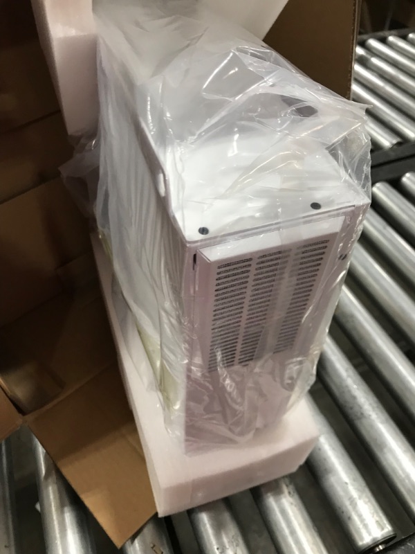 Photo 2 of LVYUAN All-in-one Solar Hybrid Charger Inverter Built in 3000W 24V Pure Sine Wave Power Inverter and 60A MPPT Solar Controller for Off-Grid System 24V-3000W-60A