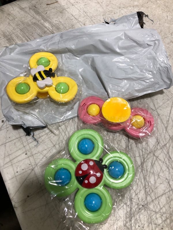 Photo 1 of 3pcs Suction Cup Spinner Toys.