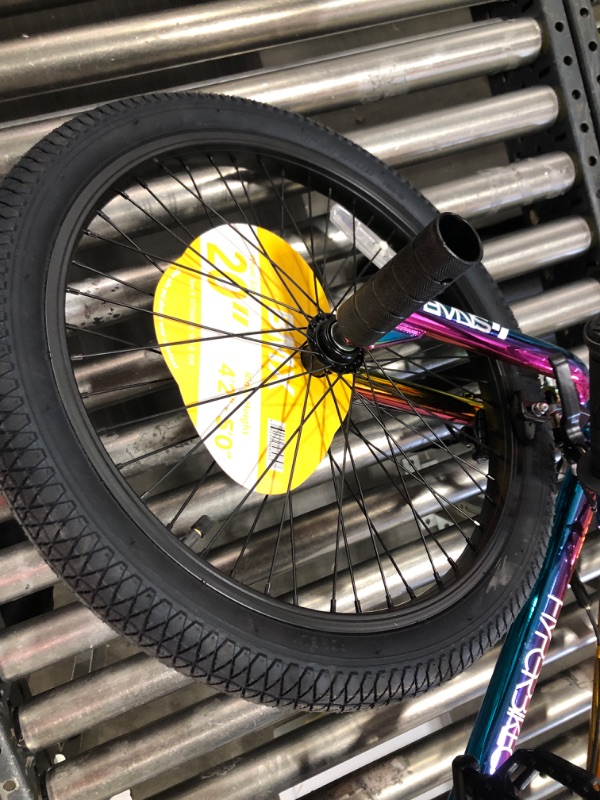 Photo 2 of Hyper 20 Wheels Jet Fuel Multicolor BMX Bicycle Unisex
