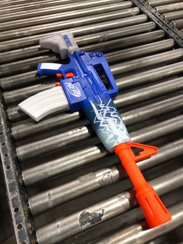 Photo 2 of Nerf Fortnite Blue Shock Dart Blaster