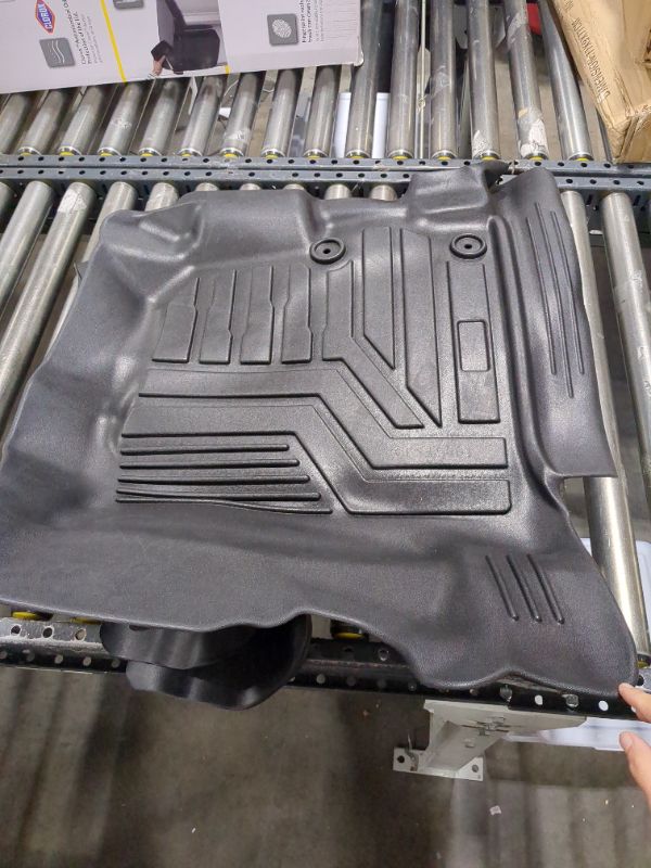 Photo 1 of 3 PIECE CAR MATS, UNKNOWN VEHICLE 