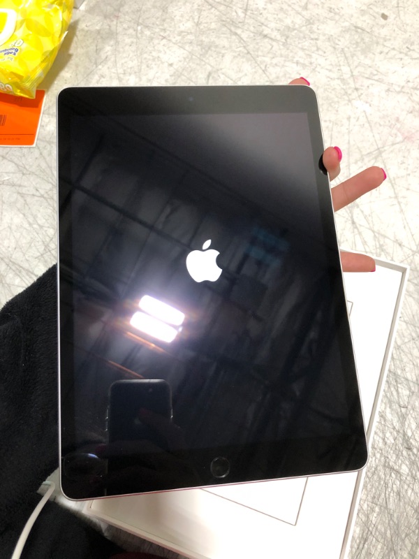 Photo 8 of Apple 2021 10.2-inch iPad (Wi-Fi, 64GB) - Silver WiFi 64GB Silver