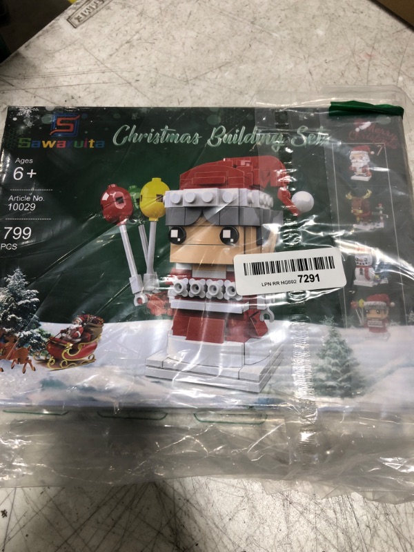 Photo 1 of 799-Piece Christmas Building Set With Reindeer, Snowman, Santa - Blocks and Bricks Xmas Gifts for Kids Ages 6+ (Christmas Building Sets) Christmas Building Block Toy Set