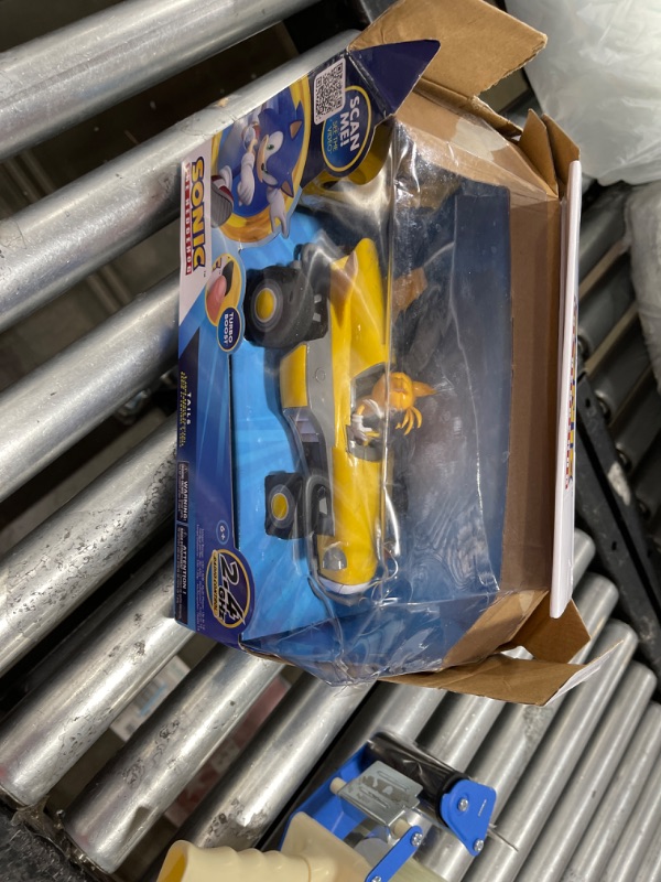 Photo 2 of Sonic Racing RC: Tails The Fox - NKOK (603), 2.4GHz Remote Controlled Car with Turbo Boost, Officially Licensed Sega Sonic The Hedgehog, Battery Powered, Ages 6+