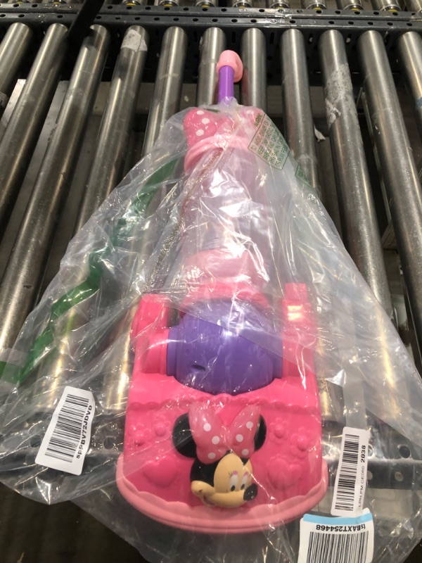 Photo 2 of Disney Junior Minnie Mouse Twinkle Bows Play Vacuum