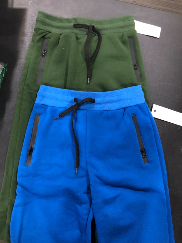 Photo 1 of (8) Boys Sweatpants Green/Blue