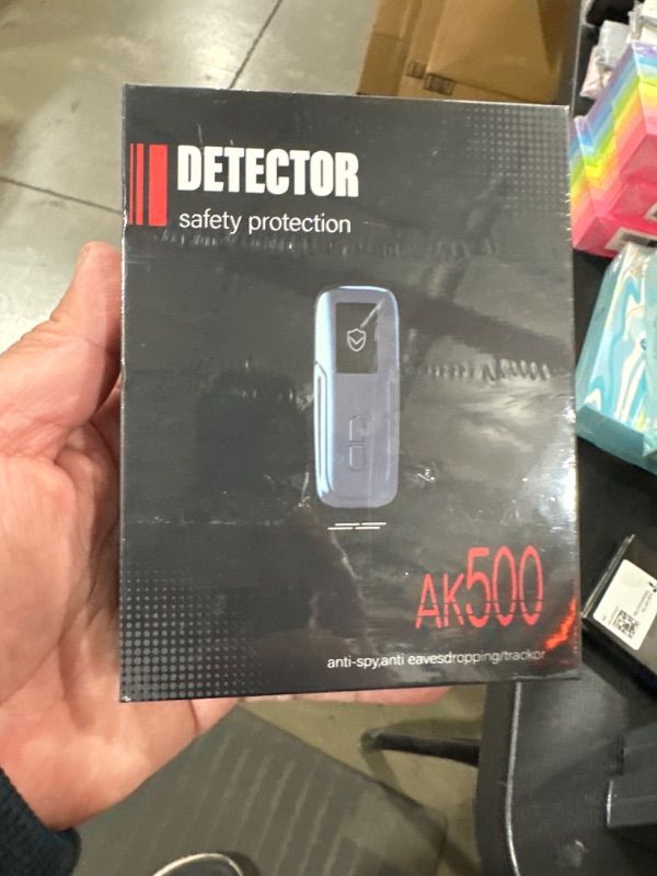 Photo 1 of Hidden Camera Detectors, Portable Surveillance Scanner with Real-time Alerts, Adjustable Sensitivity, Enhanced Lens Detection, Magnetic Field Detection, Lndoor Use, Silver Gray